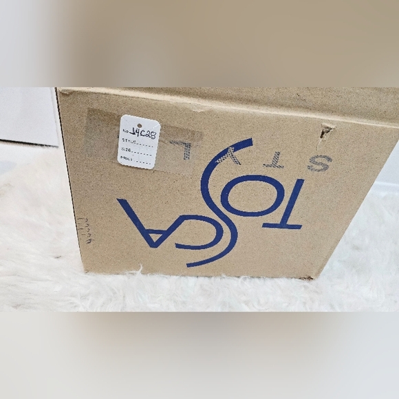 🔥 US Size 8 Bundle of 5 Pairs Women's Shoes - Flats.... - Picture 16 of 16